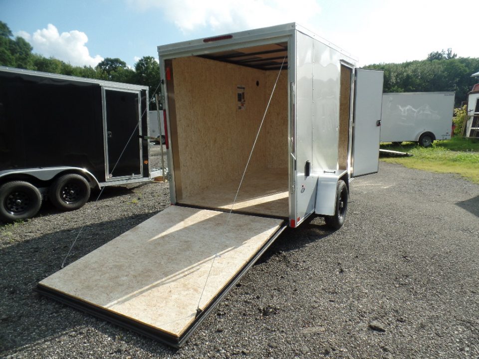 New 2027 Look Trailers 6' X 10' Enclosed ST Single Axle Model Cargo / Enclosed Trailer