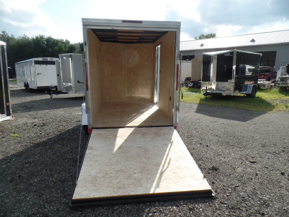 New 2027 Look Trailers 6' X 10' Enclosed ST Single Axle Model Cargo / Enclosed Trailer