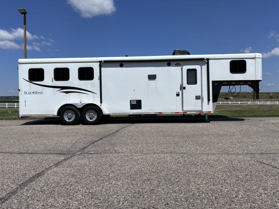 Used 2016 Bison Trailers 3H 11' LQ Horse Trailer
