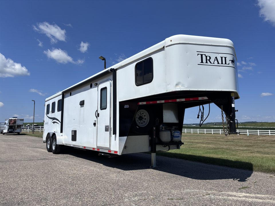 Used 2016 Bison Trailers 3H 11' LQ Horse Trailer