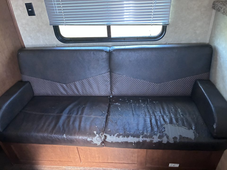Used 2016 Bison Trailers 3H 11' LQ Horse Trailer