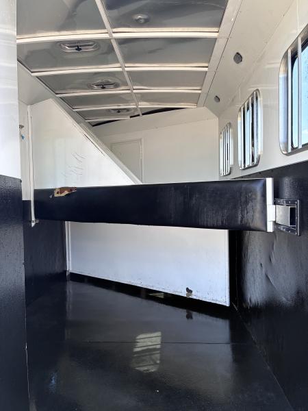 Used 2016 Bison Trailers 3H 11' LQ Horse Trailer