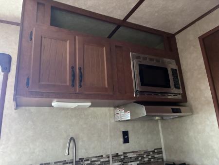 Used 2016 Bison Trailers 3H 11' LQ Horse Trailer