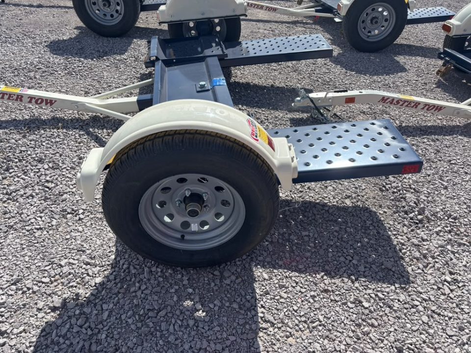 2027 Master Tow Tow Dolly photo 2