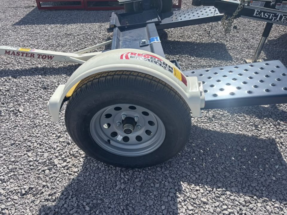 2027 Master Tow Tow Dolly photo 2