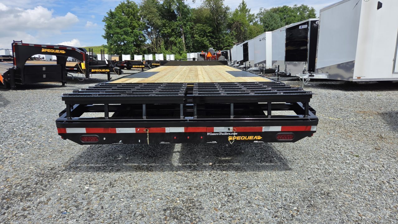 New 2027 Pequea Trailers HDDO 24' LEVELER Deckover Trailer