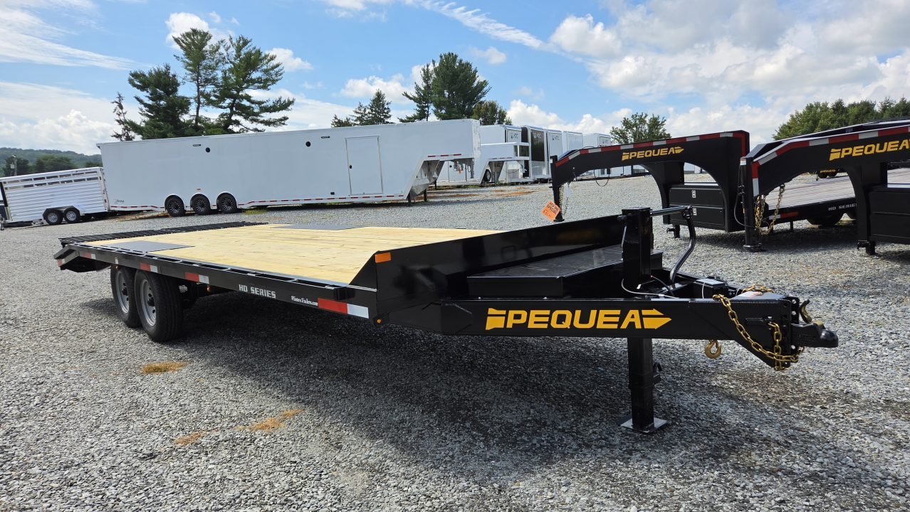 New 2027 Pequea Trailers HDDO 24' LEVELER Deckover Trailer