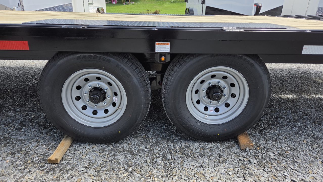 New 2027 Pequea Trailers HDDO 24' LEVELER Deckover Trailer