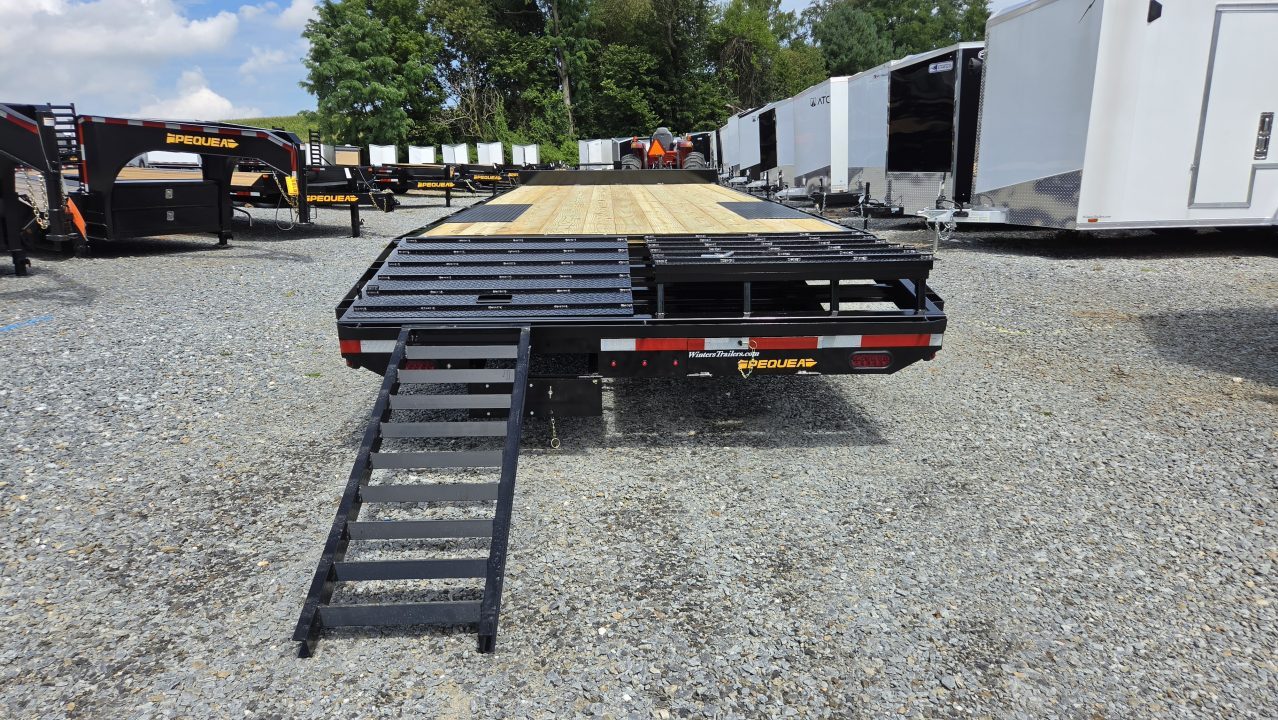 New 2027 Pequea Trailers HDDO 24' LEVELER Deckover Trailer
