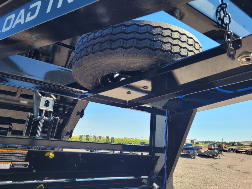 New 2027 Load Trail 83"x16' Triple Axle Gooseneck Dump Trailer