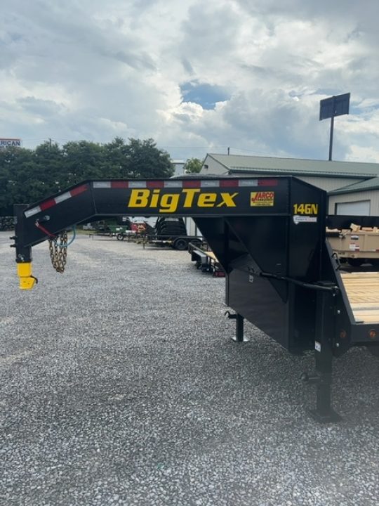 New 2027 Big Tex Trailers 25+5 14GN Deckover Trailer