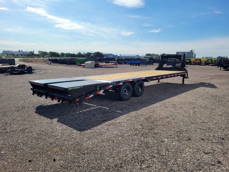 New 2027 Load Trail 102"x30' Gooseneck Deckover Trailer
