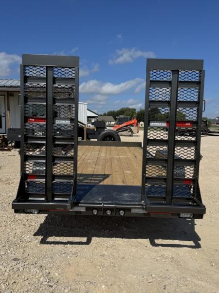 New 2027 MAXX-D C6B8320-7977 Equipment Trailer