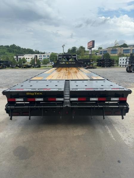 New 2027 Big Tex Trailers 25+5 16GN Deckover Trailer