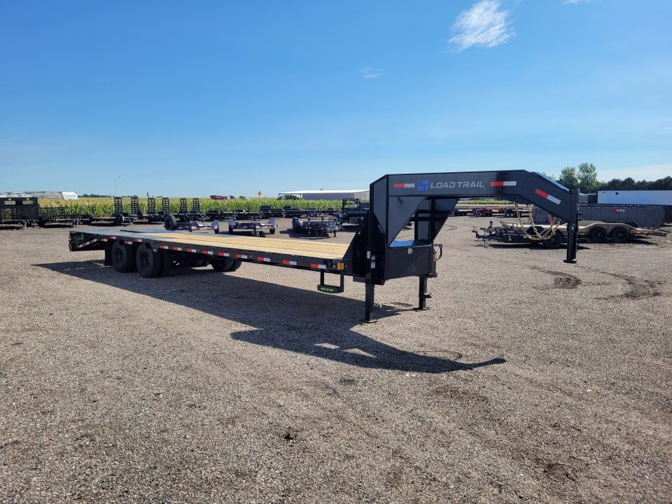 New 2027 Load Trail 102"x32' Gooseneck Deckover Trailer