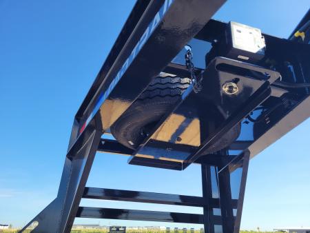 New 2027 Load Trail 102"x32' Gooseneck Deckover Trailer