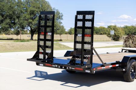 New 2026 MAXX-D EHX8322-000822 Car Hauler