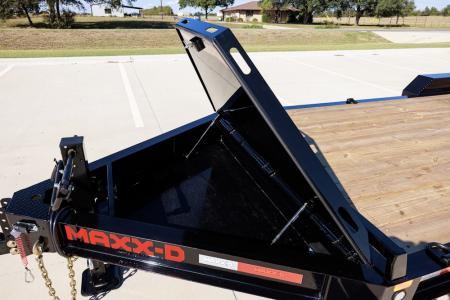 New 2026 MAXX-D EHX8322-000822 Car Hauler