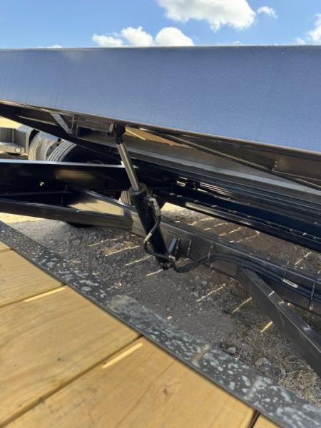 New 2027 MAXX-D GHX8324-7507 Tilt Trailer