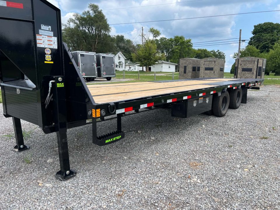 New 2026 Load Trail LT30LPGN Deckover Trailer