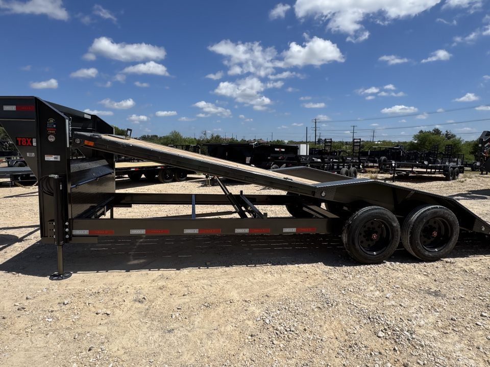 New 2027 MAXX-D T8B10224G-6528 Tilt Trailer