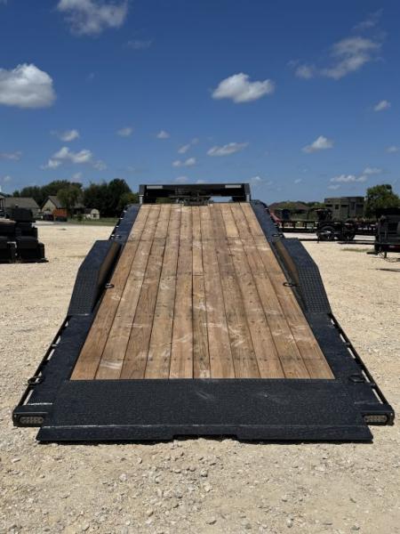 New 2027 MAXX-D T8B10224G-6528 Tilt Trailer