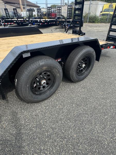 New 2027 Load Trail CH83"X20' Car Hauler
