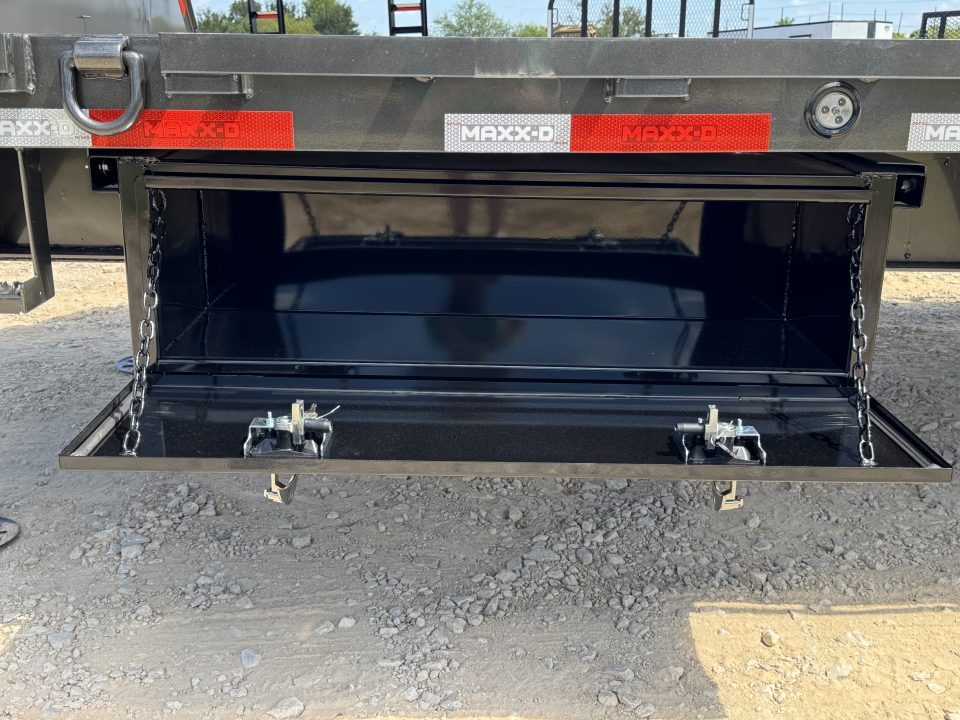New 2027 MAXX-D YDB10234-7783 Deckover Trailer