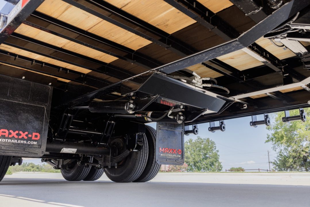 New 2026 MAXX-D YDB10234-010515 Deckover Trailer