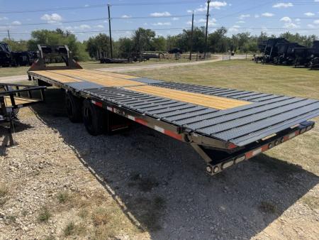 New 2027 MAXX-D YDB10234-7783 Deckover Trailer