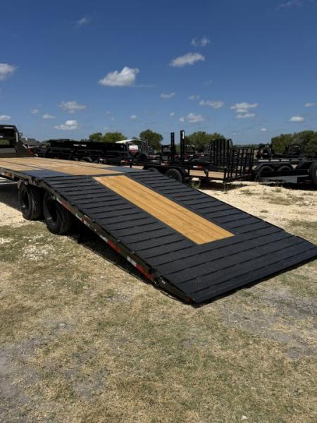 New 2027 MAXX-D YDB10234-7783 Deckover Trailer