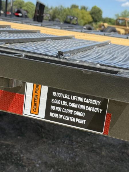 New 2027 MAXX-D YDB10234-7783 Deckover Trailer