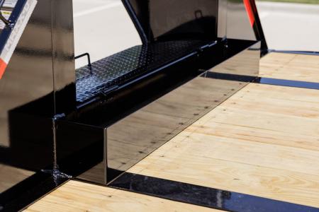 New 2026 MAXX-D YDB10234-010515 Deckover Trailer