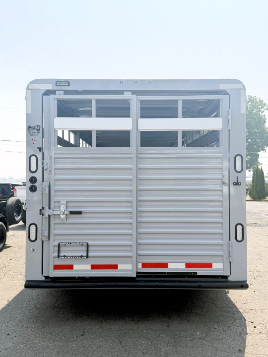 New 2027 Trails West Hotshot GREY/24' Stock combo