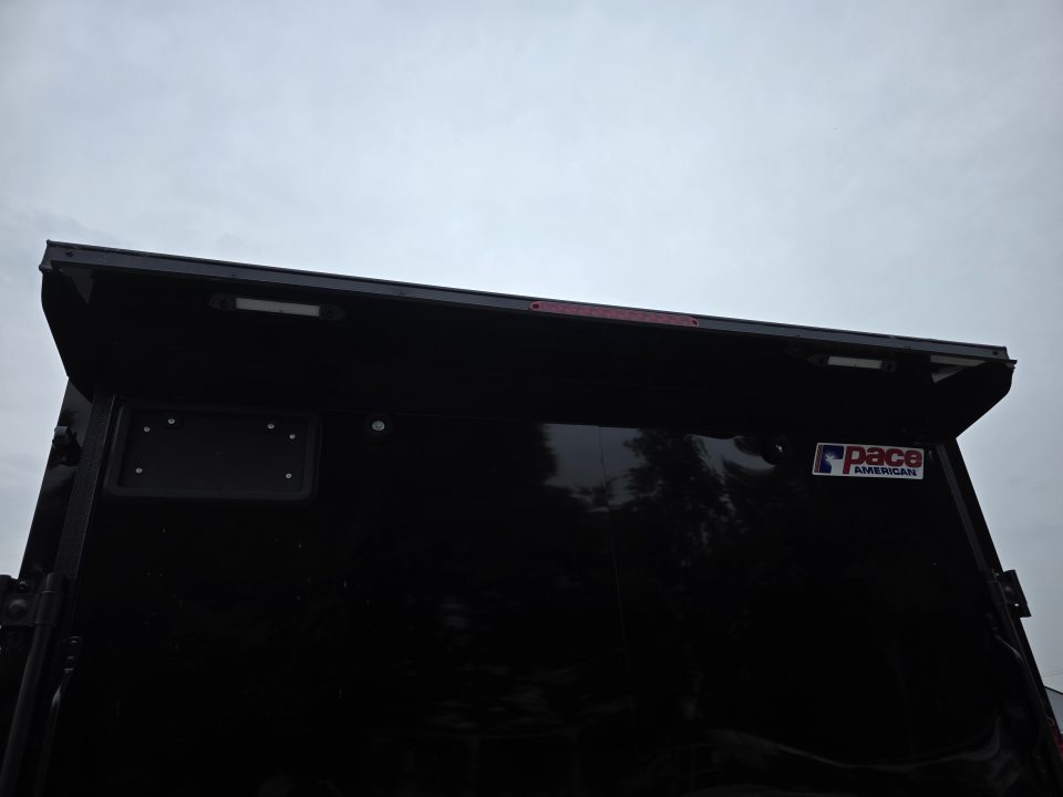 New 2026 Look Trailers 7X16 7' INSIDE RAMP DOOR 80" REAR OPENING 7 X 16 BLACKOUT SCREWLESS Cargo / Enclosed Trailer