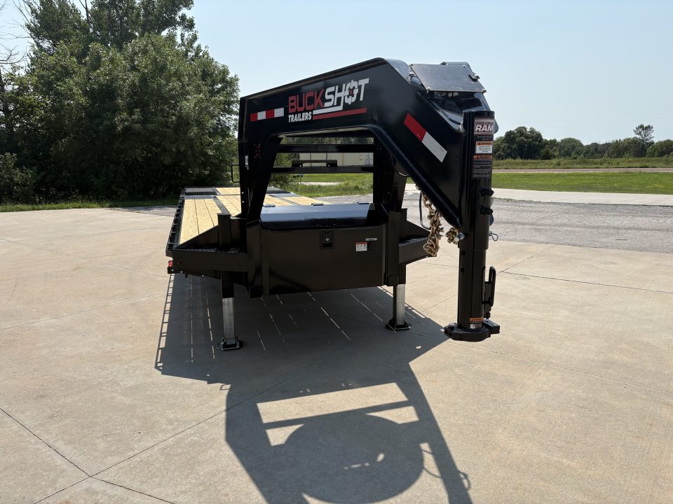 New 2027 Buckshot MFG Bolt HD 36 Hydraulic Dove tail 36ft 12k axles Deckover Trailer