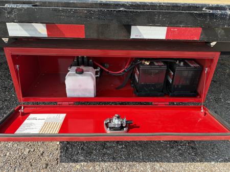 New 2027 Buckshot MFG Bolt HD 36 Hydraulic Dove tail 36ft 12k axles Deckover Trailer