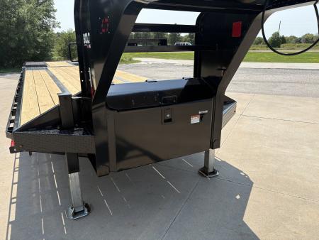 New 2027 Buckshot MFG Bolt HD 36 Hydraulic Dove tail 36ft 12k axles Deckover Trailer
