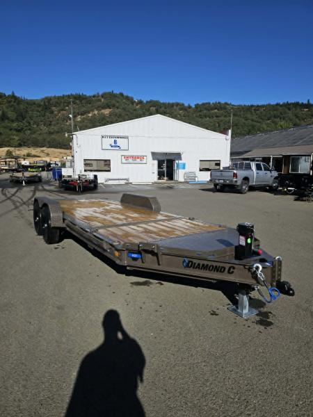 New SPLIT-TILT 2026 Diamond C HDT207 82X20 Equipment Trailer 15500 GVWR METALLIC MOCHA