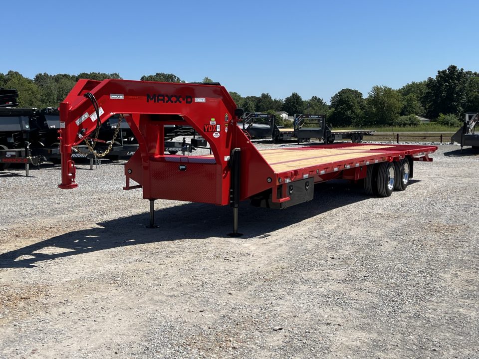 New 2027 MAXXD Hydraulic Dovetail Gooseneck Trailer | 34' x 102' 30K GVWR