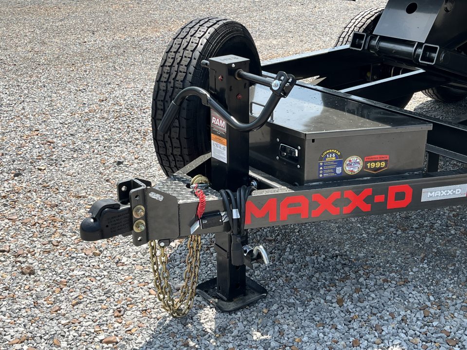 New 2027 MAXXD 72"x10' 14k Dump Trailer