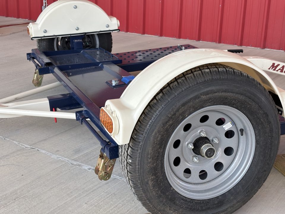 2027 Master Tow Tow Dolly
