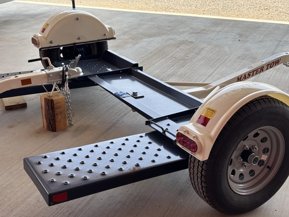 2027 Master Tow Tow Dolly photo 3