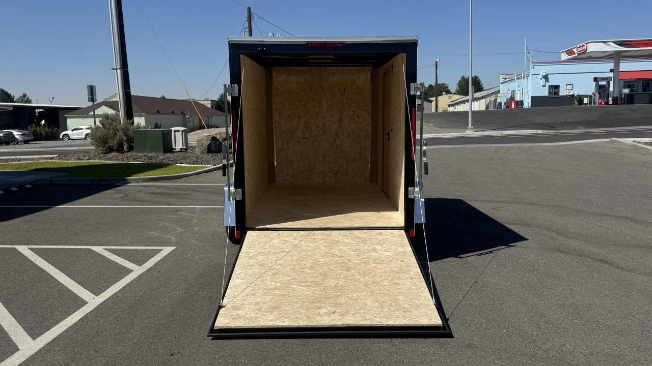 New 2027 Mirage Trailers 6X10 EXPO FLAT TOP ROUND FRONT Cargo / Enclosed Trailer