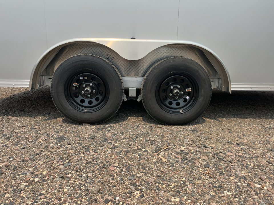 2027 7×16 Enclosed Cargo Trailer photo 3