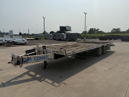 Used 1987 Custom Built 25' Deckover Trailer