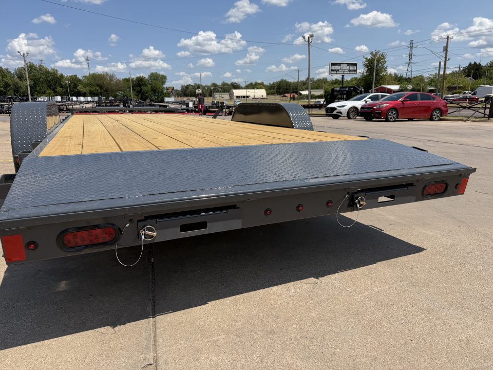 New #158536 2027 LAMAR CE 22 X 83 TANDEM AXLE 7K WOOD FLOOR CAR HAULER