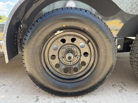 New #158536 2027 LAMAR CE 22 X 83 TANDEM AXLE 7K WOOD FLOOR CAR HAULER