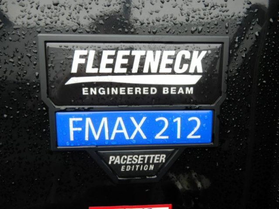 New 2027 Diamond C, 30' Gooseneck, Hydr Dove & Jacks, 18000 lb Payload, FMAX212 HDT