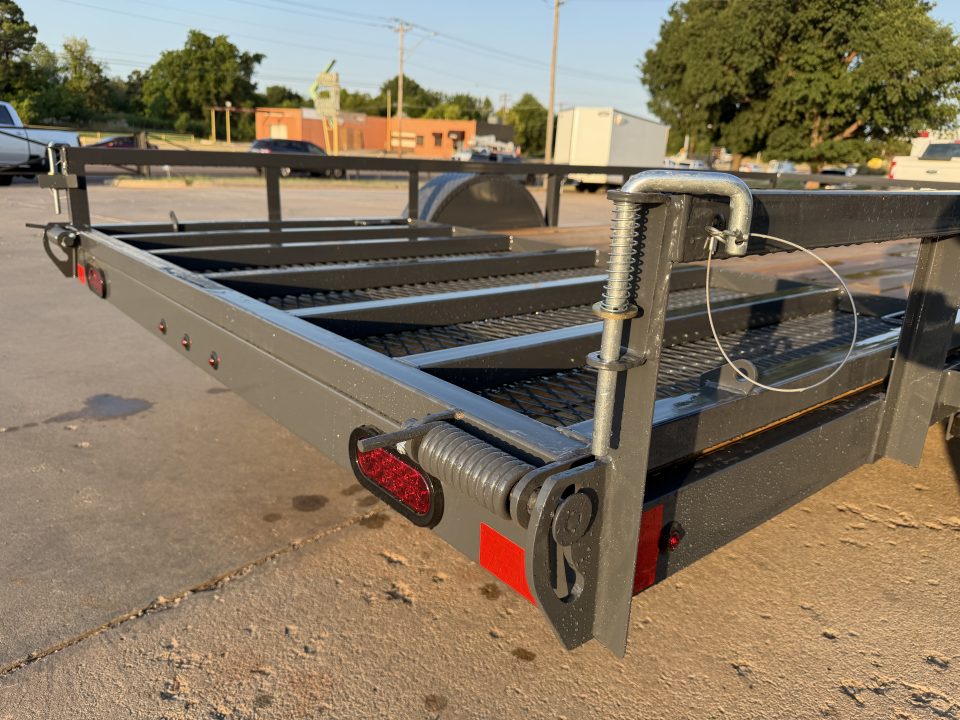 New #157810 2027 LAMAR UC 14 X 83 SINGLE AXLE SQUARE TUBE TOP 3K UTILITY W/ REAR RAMP GATE